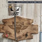 Porte casque V-TWIN piston tête de mort