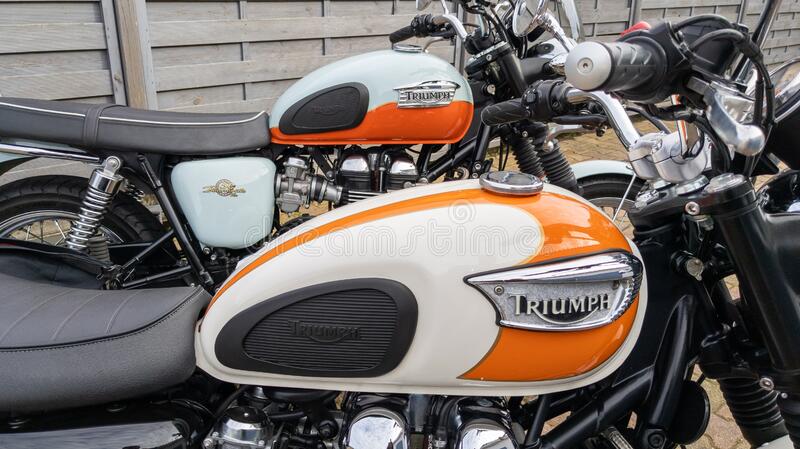 Accessoires moto Triumph pour le garage