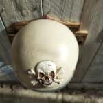 porte casque tête de mort casque motard vue dessus