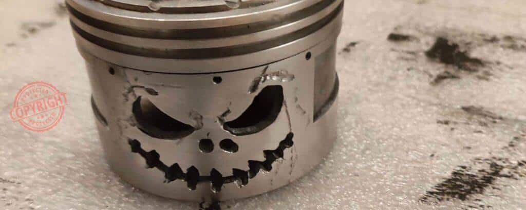 piston tête de mort