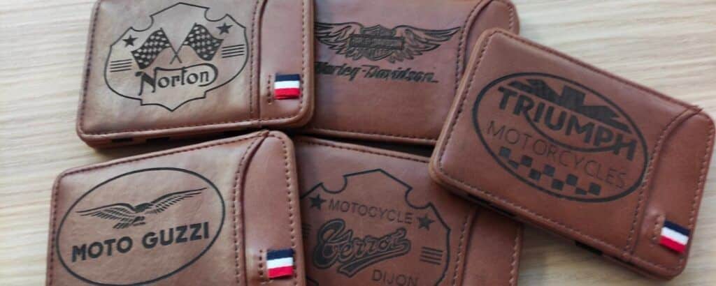 Pourquoi avoir un porte carte motard ?