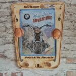 porte casque moto avec une plaque sous licence officiel BMW