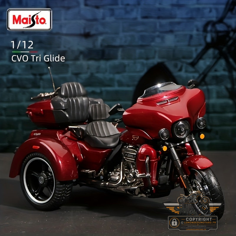 Moto Miniature Harley-Davidson CVO Tri Glide 2021 - Modèle Réduit Échelle 1/12 - Décoration Collection Motard