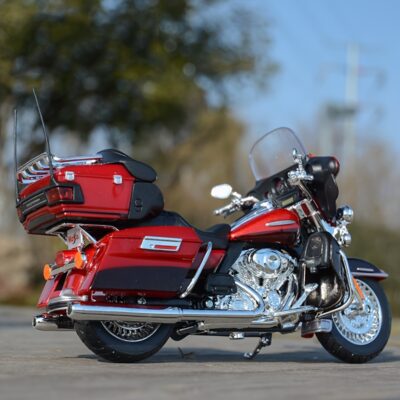 Modèle réduit moto Harley Davidson FLHTK Electra Glide Ultra Limited 2013 – maquette échelle 1:12, jouet collection passion moto