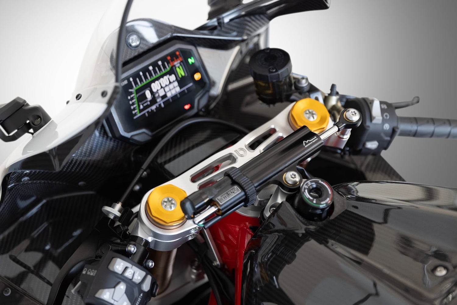 Bimota KB998 Rimini 2025 - cockpit et instrumentation