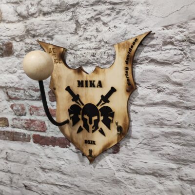 Porte casque sur mesure DXIX