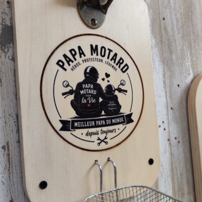 Cadeau fête des pères motard – décapsuleur mural personnalisé papa biker